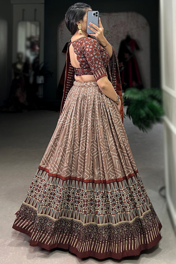 Zig Zag Designer Choli