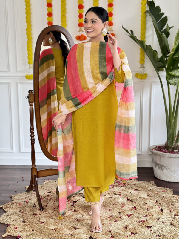 Women's Mustard Embroidered Viscose Chanderi Kurta Set with Pure Linen Dupatta - Image 4